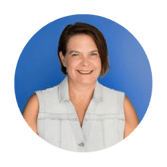 Holly Schroeder - Circle headshot